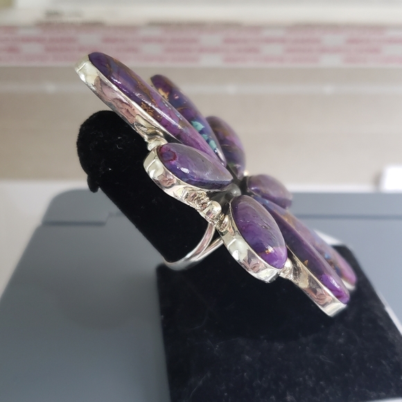 Stunning Large Statement Purple Mohave Turquoise Ring - Picture 2 of 6